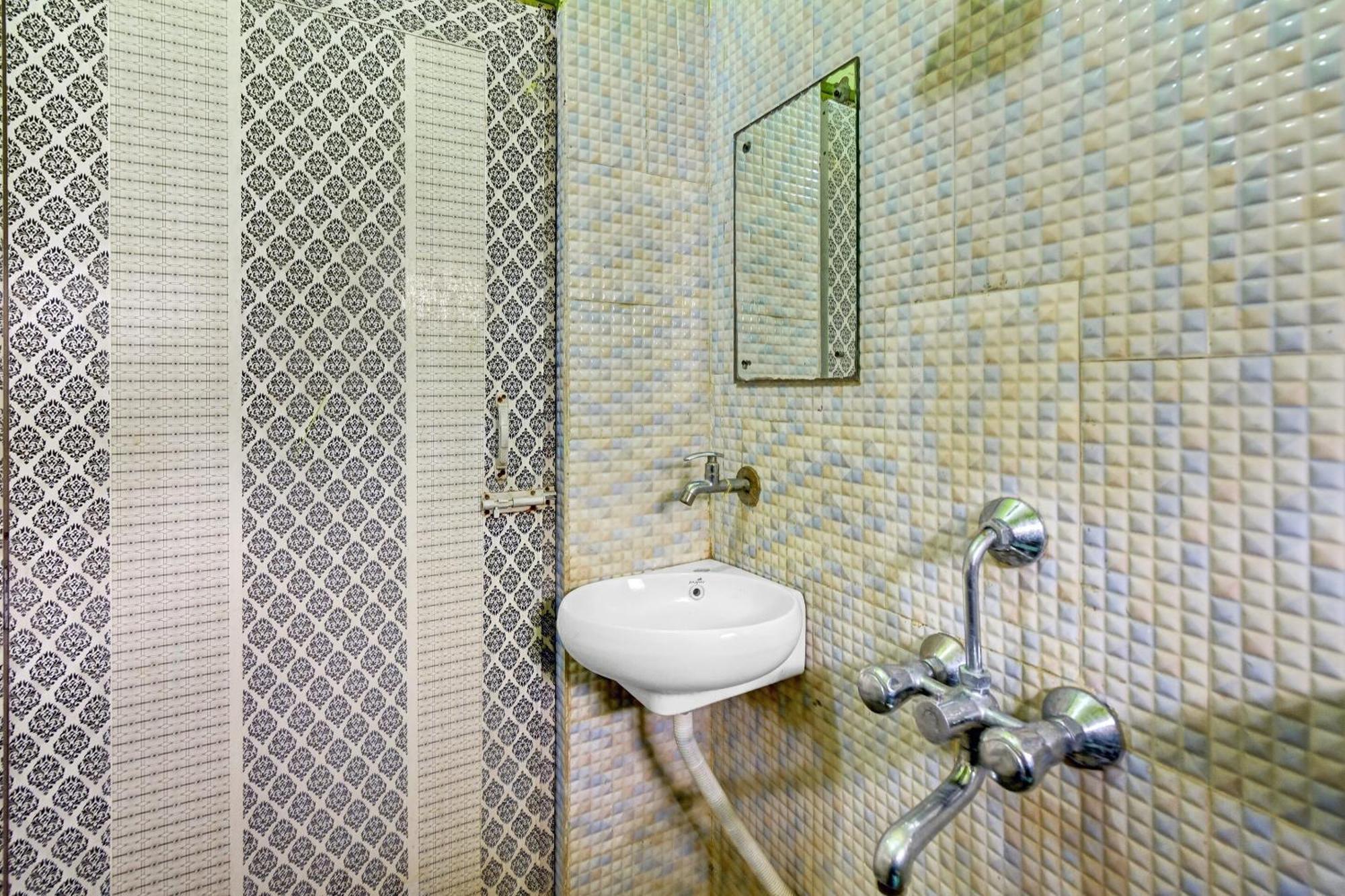 Hotel O Ankit Guest House Kalkutta Kültér fotó